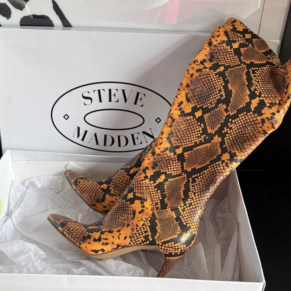 Steve Madden Snakeskin Patterned Knee-High Boots - Picture 3 of 3